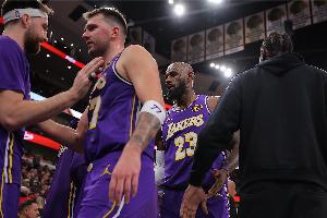 蜘蛛直播-免费无插件直播在线观看_蜘蛛直播nba免费高清现场直播