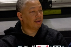 蜘蛛直播-蜘蛛直播nba高清无插件_蜘蛛直播nba免费高清现场转播
